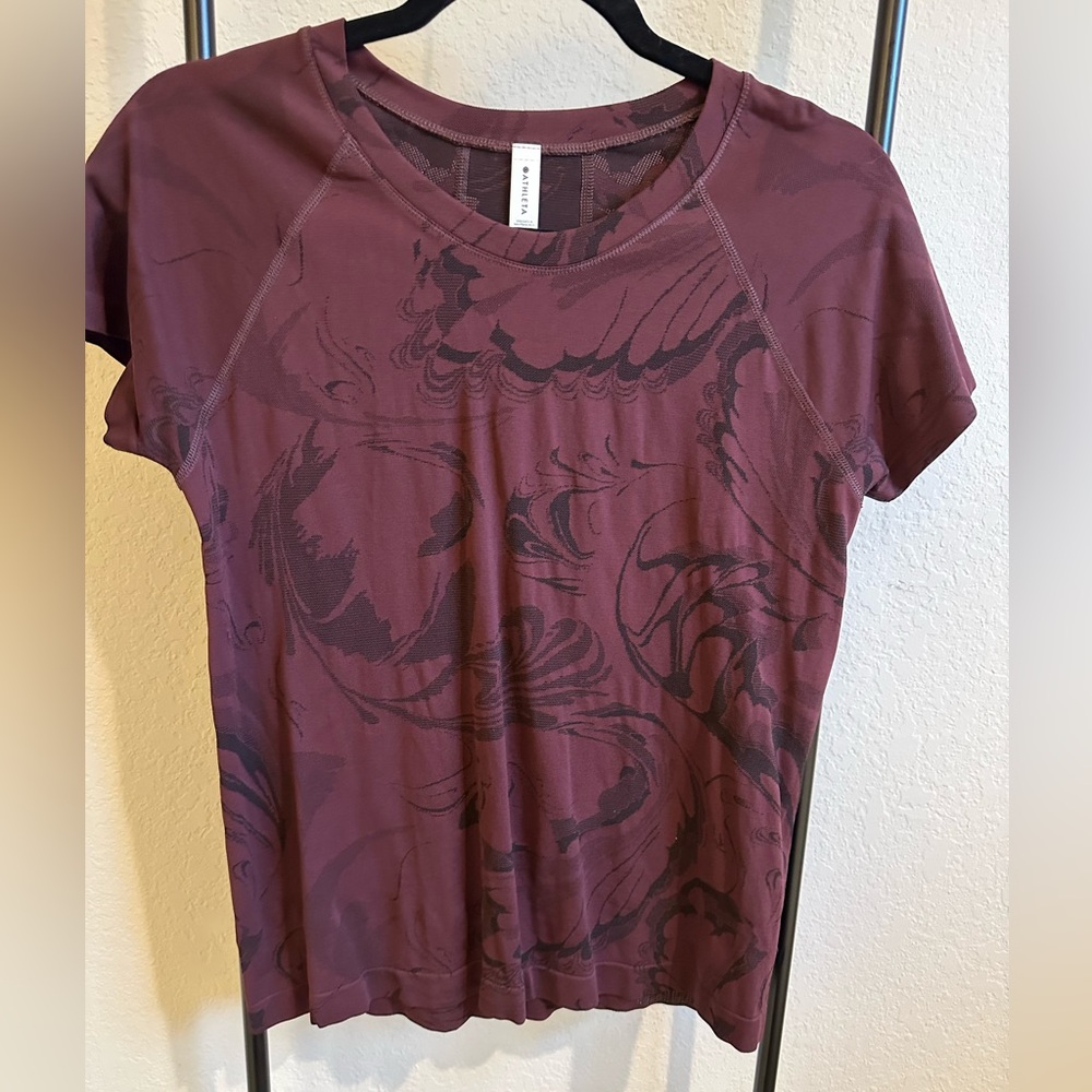 Athleta Workout Shirt